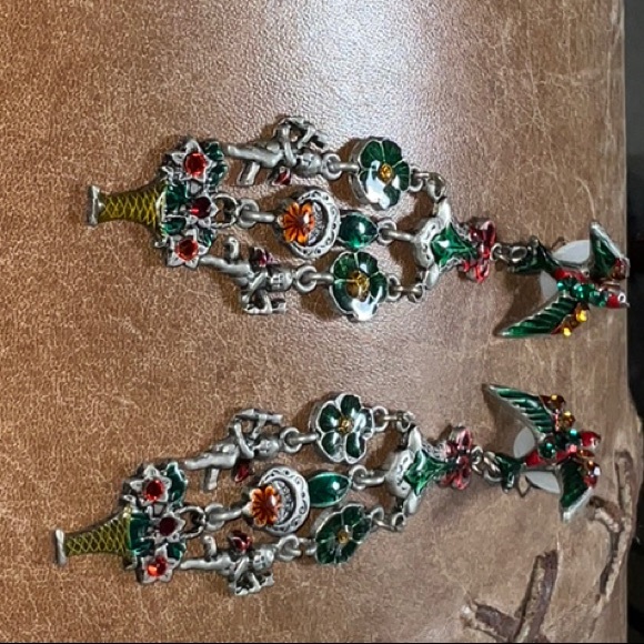 Don-Lin Chandelier Post and Clutch Earrings Enamel Sparkly Stones Vintage - Picture 13 of 15